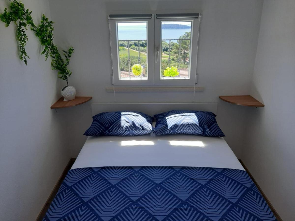 Anita Prizba Apartment Luaran gambar