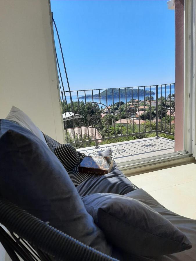Anita Prizba Apartment Luaran gambar