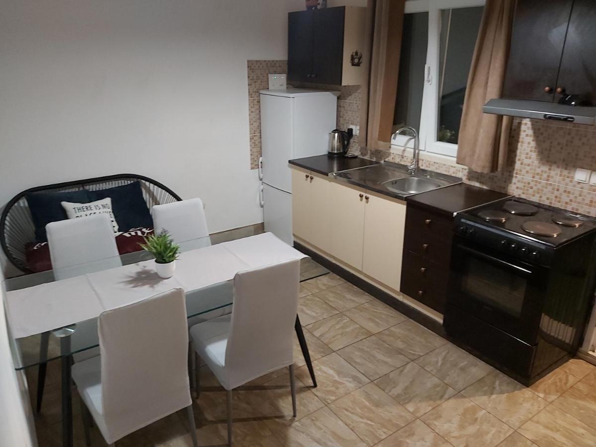Anita Prizba Apartment Luaran gambar
